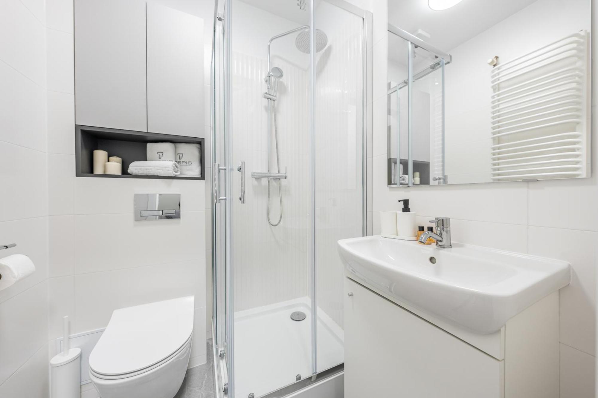 Apartamenty Tespis - Historic House Next To The Cathedral In The City Centre Katowice Exteriör bild