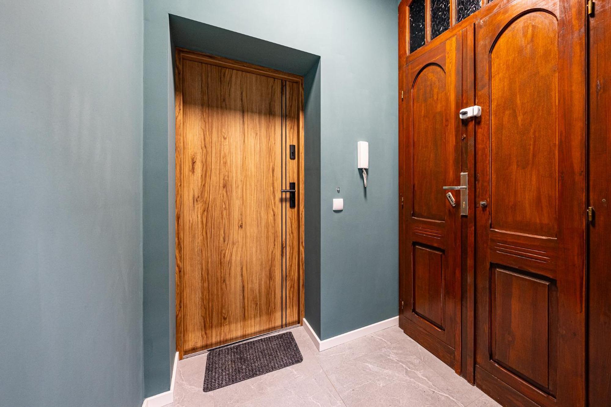 Apartamenty Tespis - Historic House Next To The Cathedral In The City Centre Katowice Exteriör bild